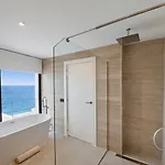 Atlantico One Oceanfront Luxury & Heated Pool *