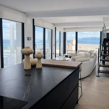 Atlantico One Oceanfront Luxury & Heated Pool Willa *