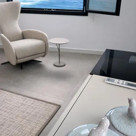 Atlantico One Oceanfront Luxury & Heated Pool *