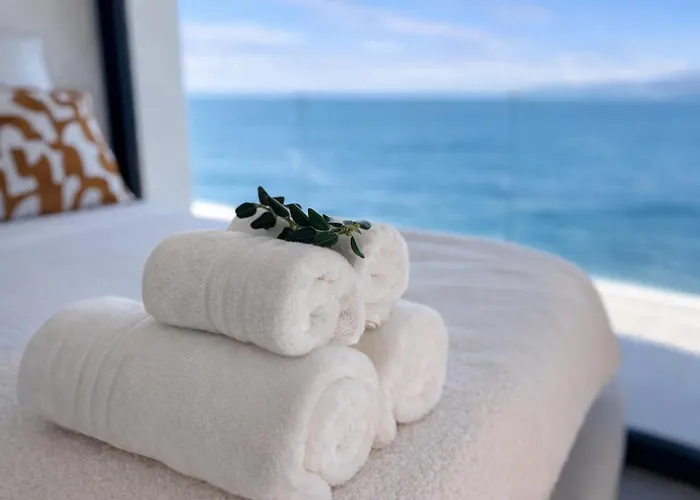 Villa Atlantico One Oceanfront Luxury & Heated Pool *