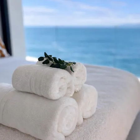 Вилла Atlantico One Oceanfront Luxury & Heated Pool *