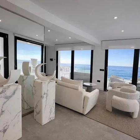 Atlantico One Oceanfront Luxury & Heated Pool Вилла Лас-Агуас